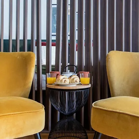 Mouzinho Darling W/ Ac In Center By Lovelystay 아파트