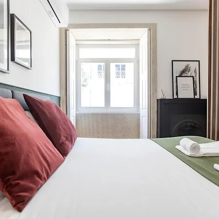 Apartment Mouzinho Darling W/ Ac In Center By Lovelystay