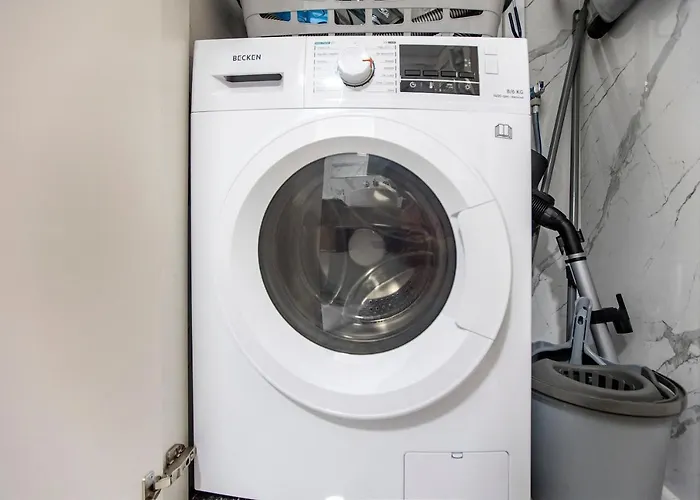 Διαμέρισμα Mouzinho Darling W/ Ac In Center By Lovelystay