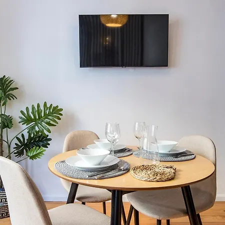 Mouzinho W Ac In Center By Lovelystay Appartement Oporto
